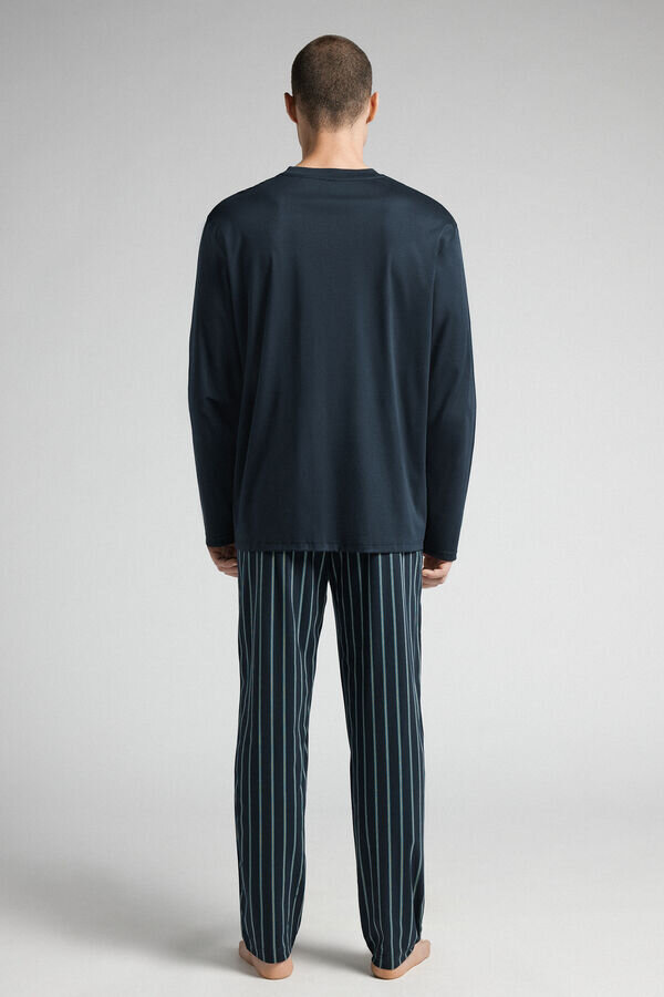 Bedruckter Pyjama aus hochwertiger merzerisierter Baumwolle Bedruckter Pyjama aus hochwertiger merzerisierter Baumwolle