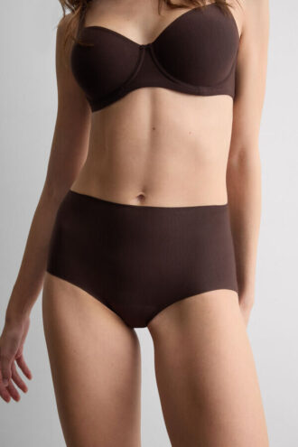 Hoch taillierte Hipster mit hervorragendem Tragekomfort