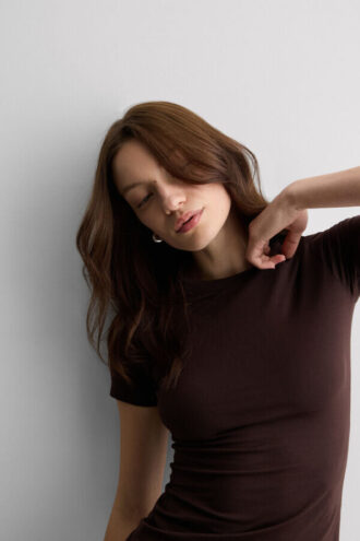 Kurzarm-Oberteil aus hochwertiger Stretch-Baumwolle