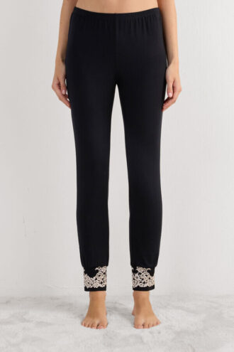 Modal-Hose mit weitem Bein und Umschlag „Pretty Flowers”