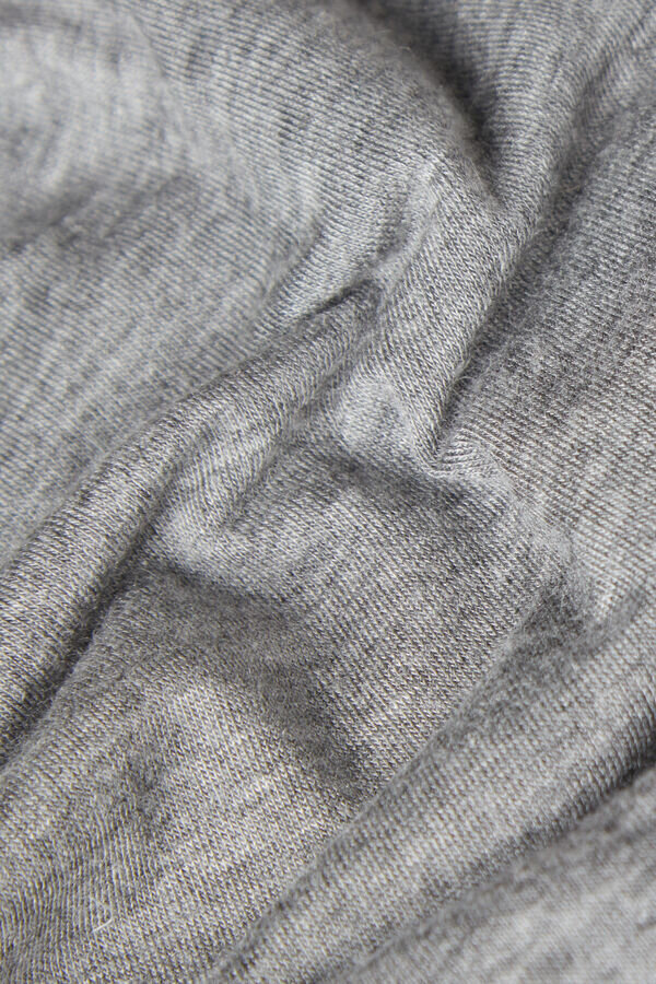 Modal-Kaschmir-Top mit hohem Kragen Modal-Kaschmir-Top mit hohem Kragen