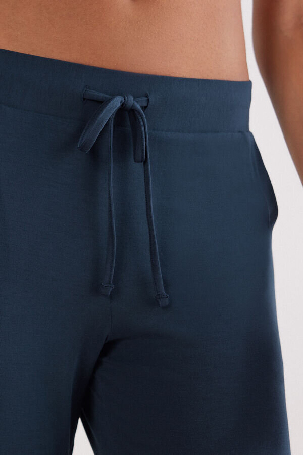 Modell-Palazzo-Hose in voller Länge Modell-Palazzo-Hose in voller Länge