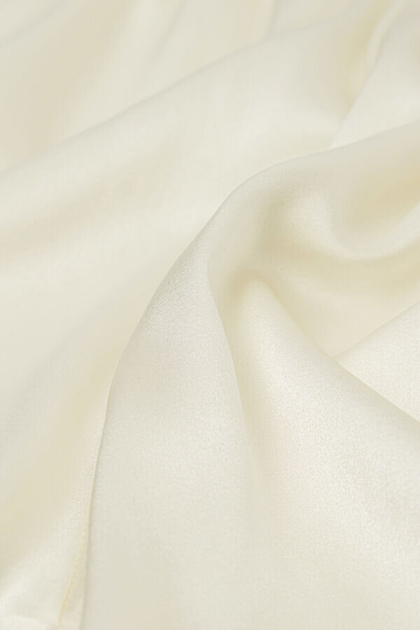 Pretty Flowers Seidenshorts mit Blumenmuster Pretty Flowers Seidenshorts mit Blumenmuster