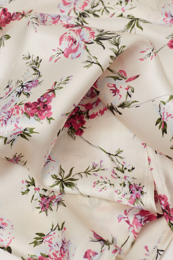 Seidentop mit Pretty Flowers-Print Seidentop mit Pretty Flowers-Print