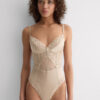 Seidige Blumen Demilune-Bodysuit Seidige Blumen Demilune-Bodysuit