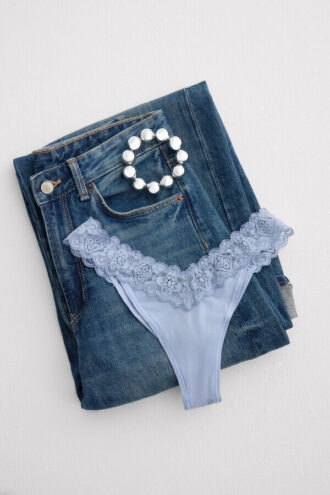 Spitze und Mikrofaser 80S Style Brazilian