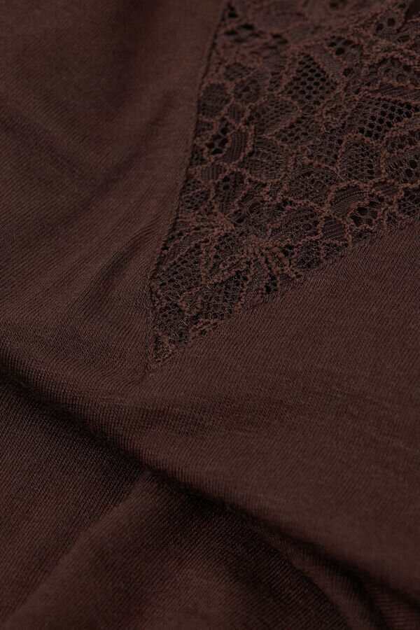 Ultraleichtes Kaschmir-Spitzenhemd mit langen Ärmeln Ultraleichtes Kaschmir-Spitzenhemd mit langen Ärmeln